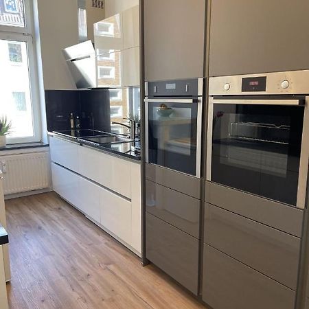 Attraktive Wohnung Mit Balkon Zum Gruenen Hinterhof شفيرين المظهر الخارجي الصورة